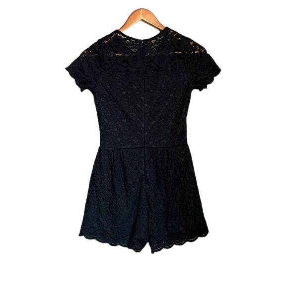 Monteau black lace short sleeve romper. Size small - Picture 8 of 8